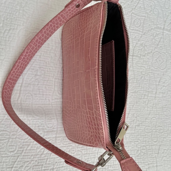 Urban Outfitters  Kez Baguette Bag - Picture 3 of 4